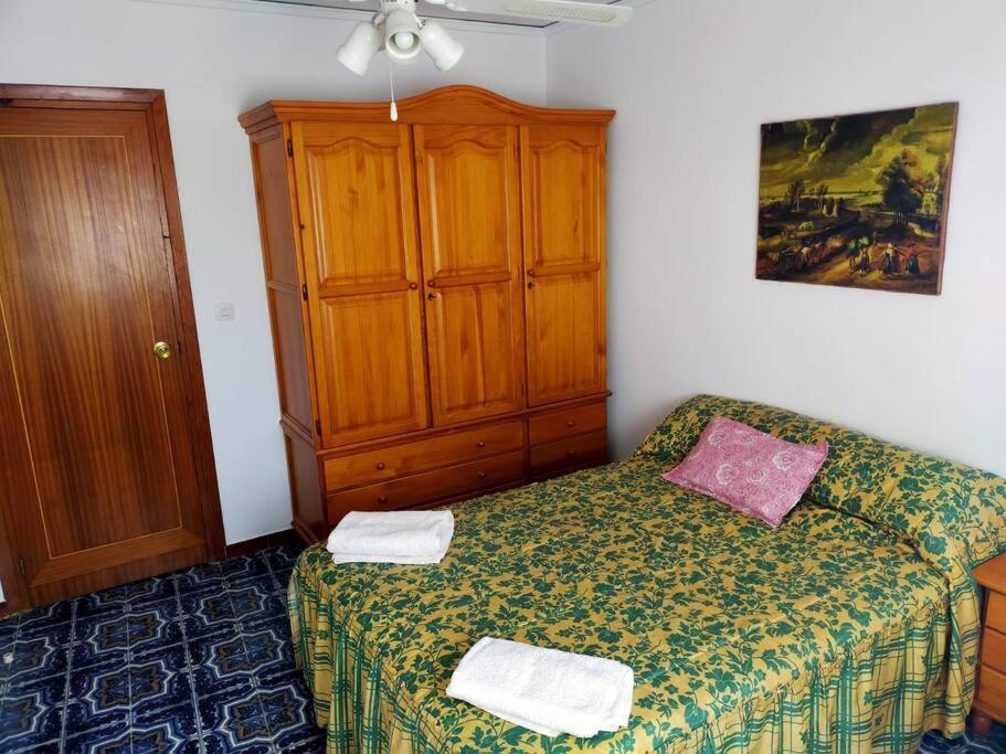 Apartamento grande, la mar esta 5 minutos andando Dénia Exterior foto
